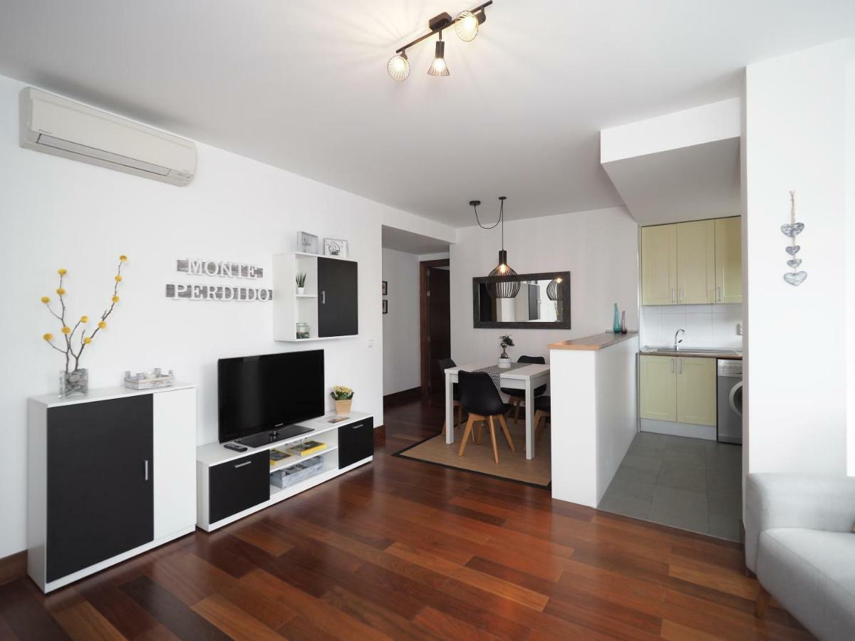 Apartamento Monte Perdido ボルタニャ エクステリア 写真